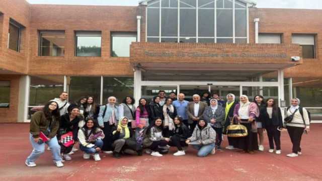 «إعلام القاهرة» تنظم رحلة علمية تدريبية إلى جامعة أوتونوما في إسبانيا