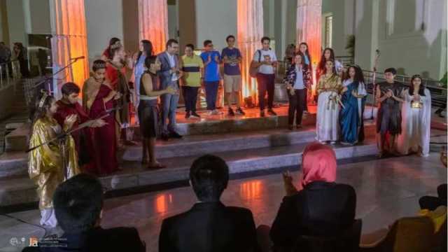 قصة أول عرض مسرحي داخل المتحف اليوناني الروماني بعد افتتاحه (صور)