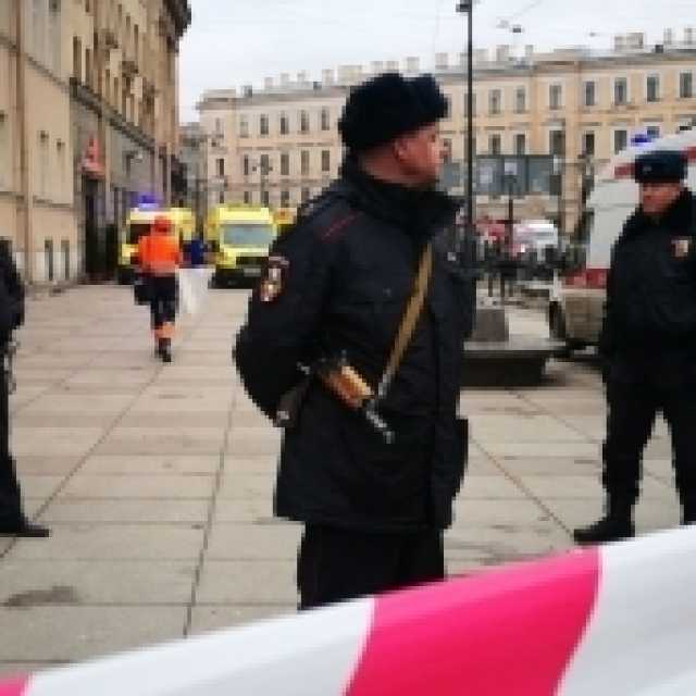 إطلاق نار وحريق في قاعة بمدينة كروكوس في موسكو.. وأنباء عن سقوط ضحايا