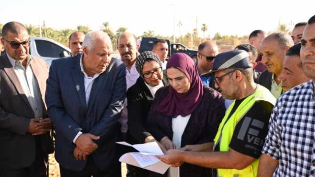 وزيرة التضامن تتفقد بيوت الطلبة ومركز تأهيل ذوي الإعاقة بالوادي الجديد