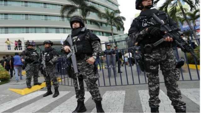 بيرو تعلن حالة الطوارئ على الحدود الشمالية مع تصاعد أعمال العنف في الإكوادور