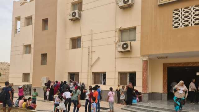 الكشف على 1000 مريض في قافلة طبية لجامعة حلوان بمنطقة 120 فدان بمايو