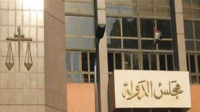 «الإدارية» تلغي قرار جامعة المنصورة بإنهاء خدمة مدرس لانقطاعه عن العمل