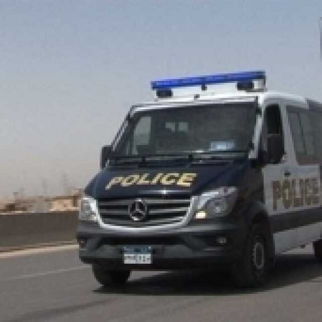 ضبط عاطل يسرق سورا حديديا من الطريق الدائري في الجيزة