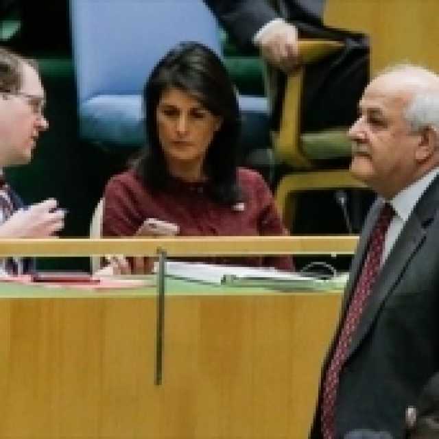 مندوب فلسطين بالأمم المتحدة: إسرائيل مستمرة في إمطار القنابل والصواريخ على غزة