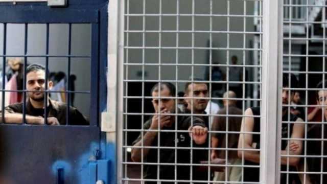 «القاهرة الإخبارية»: احتمالية قبول تل أبيب لإطلاق سراح أسرى فلسطينيين بارزين