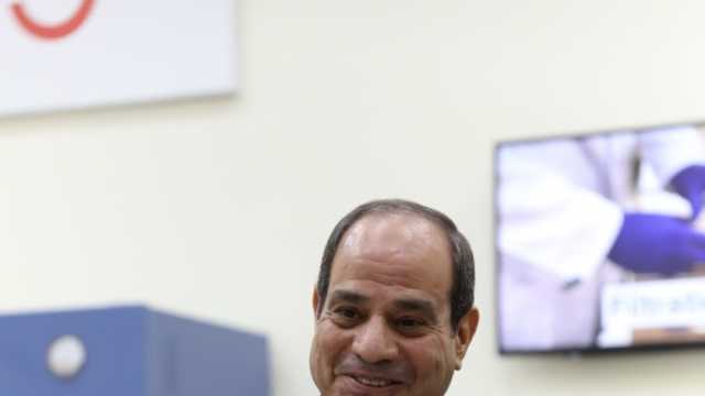 رئيس وزراء العراق يهنئ السيسي بإعادة انتخابه: نحرص على تعزيز العلاقات الثنائية