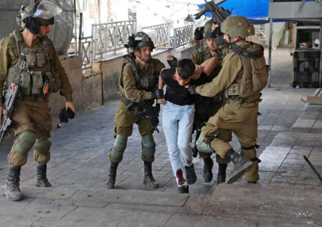 منذ 7 أكتوبر الماضي.. الاحتلال الإسرائيلي يعتقل 5835 فلسطينيًا من “الضفة”