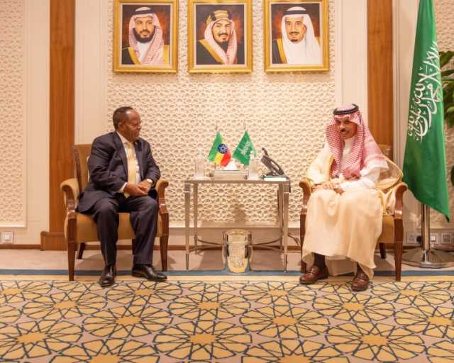وزير الخارجية يستقبل نظيره الإثيوبي