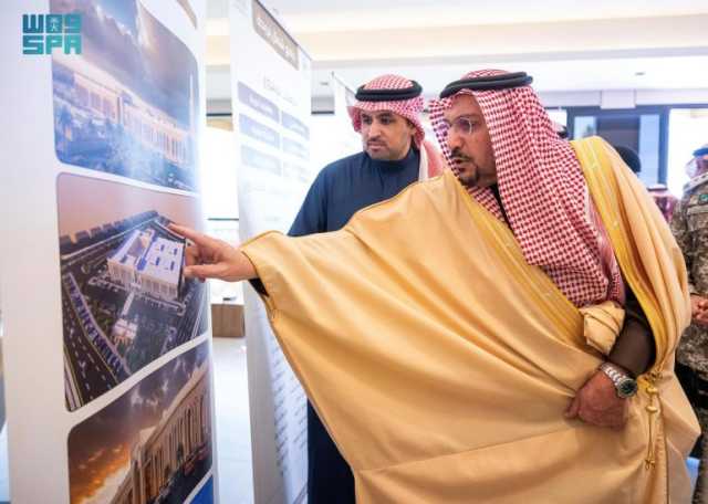 اطلع على مخططات جامع الفهاد الكبير.. أمير القصيم يتفقد المرافق البلدية والخدمية شمال مدينة بريدة