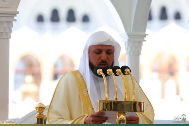 خطبتا الجمعة بالحرمين: أحب الناس إلى الله أنفعهم للناس.. الاستغفار أعظم موجبات المغفرة