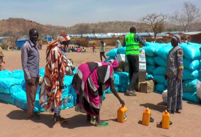 «الكويت».. مساعدات بقيمة 120 ألف دولار للاجئين سودانيين في تشاد