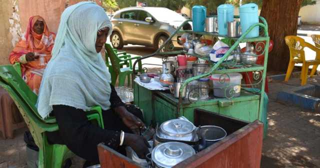 بشكل جزئي .. إيقاف بائعات الشاي في أم درمان