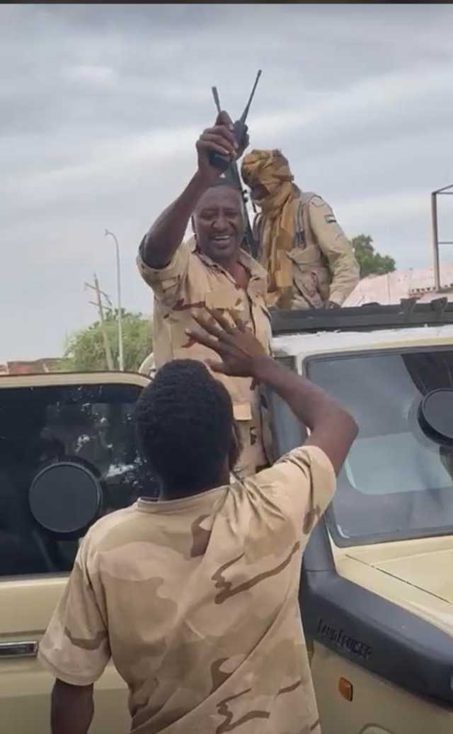 السودان: الدعم السريع تقول إنها سيطرت على مقر قيادة الجيش بنيالا