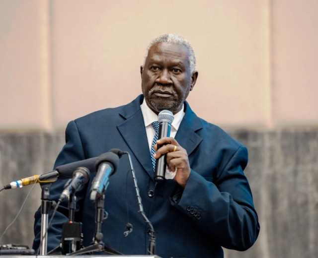 السودان: «عقار»يناقش مع وزير الصحة الاتحادي قضية الإمداد الدوائي وانتشار الأوبئة