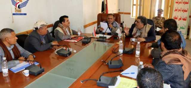 مناقشة قضايا أراضي الأوقاف بمحافظة صنعاء