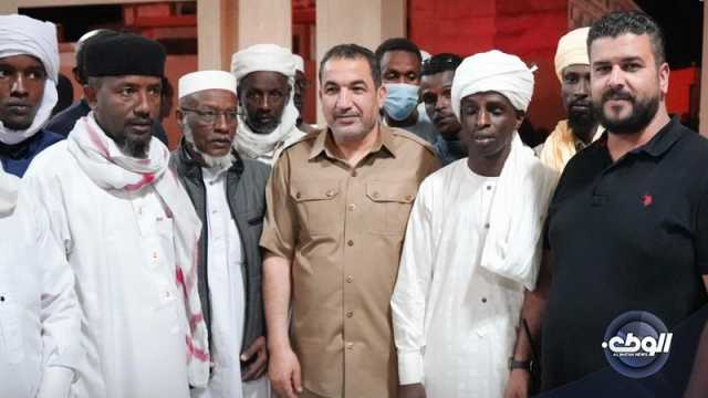 “أبوزريبة” يستقبل أهالي التبو لتقديم التعازي بضحايا الإعصار الكارثي في درنة