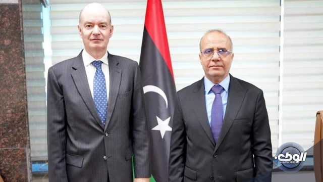 “اللافي” يناقش مع سفير سويسرا لدى ليبيا مستجدات المصالحة الوطنية والأوضاع الإنسانية في درنة