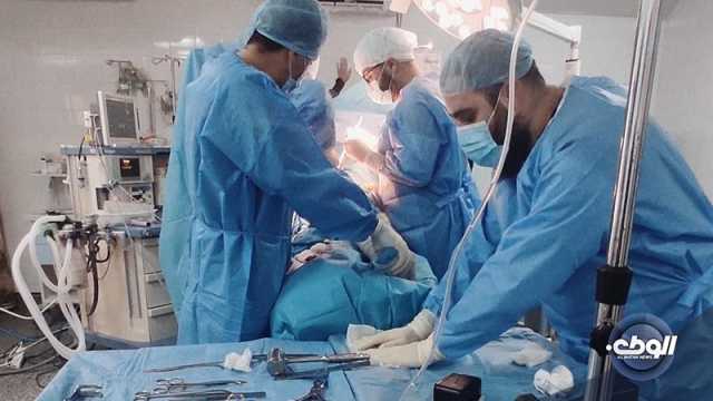 مستشفى غريان تعلن بدء إجراء عمليات جراحة لاستبدال مفاصل الركبة والحوض