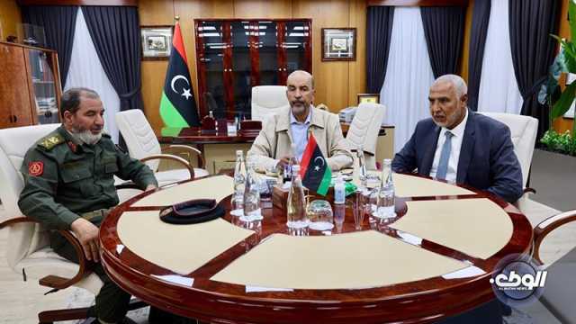 “الكوني” يؤكد ضرورة تكثيف الجهود لتأمين حدود ليبيا مع دول الجوار