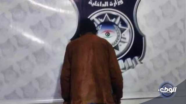“شرطة رأس إعبيدة” تقبض على تاجر حشيش مخدر وحبوب هلوسة