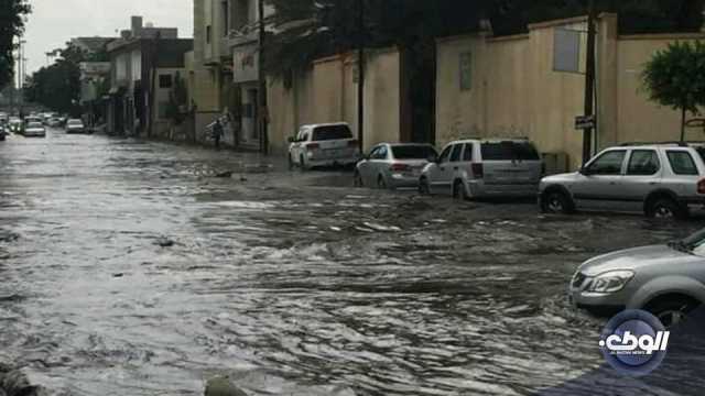 عميد عين زارة: مياه الأمطار غمرت منطقة الجراح والمناطق السكنية