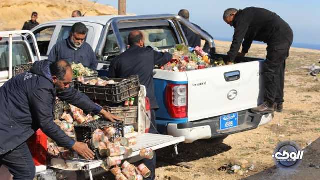 ضبط مواد غذائية فاسدة وتحتوي مواد مسرطنة بدرنة واعدامها