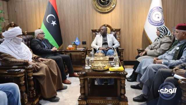 “التباوي” يبحث مع بوفد الهيئة الوطنية ملف الهجرة غير الشرعية بالجنوب الليبي