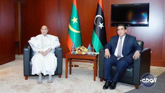 “المنفي” يبحث مع الرئيس الموريتاني العلاقات الثنائية بين البلدين في عدة مجالات