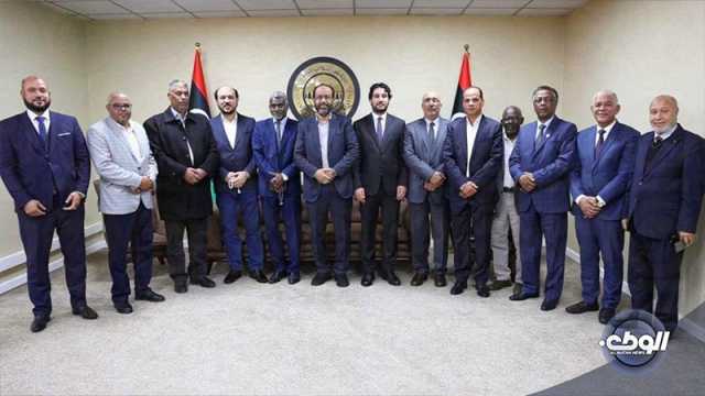الحكومة الليبية ومجلس النواب يبحثان وضع تصور لأولويات التنمية في البلاد