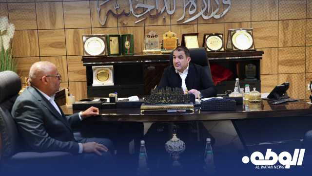 “أبوزريبة” يبحث مع عضو مجلس النواب عن دائرة أوباري أعمال وزارة الداخلية بالمنطقة الجنوبية