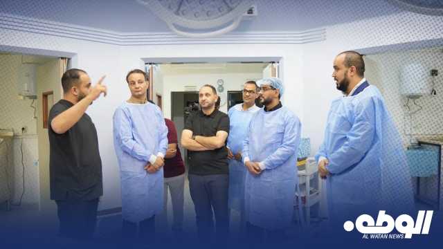 “حماد” و”بالقاسم حفتر” و”العريبي” يتابعون العمل بمستشفى الأطفال ببنغازي