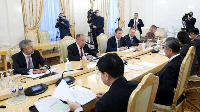 موسكو وبكين تؤكدان استحالة تسوية أزمة أوكرانيا من دون مراعاة مصالح روسيا