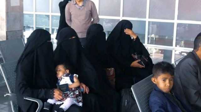 وزارة الصحة بصنعاء: إغلاق المطار يتسبب في انتكاسات للمرضى الذين رتبوا أوضاعهم للعلاج في الخارج