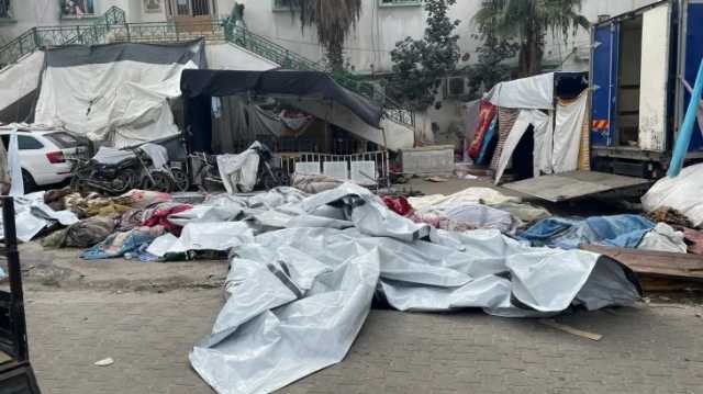المتحدث باسم وزارة الصحة في غزة: الاحتلال اختطف 130 جثة وفجر غالبية الأجهزة بمجمع الشفاء