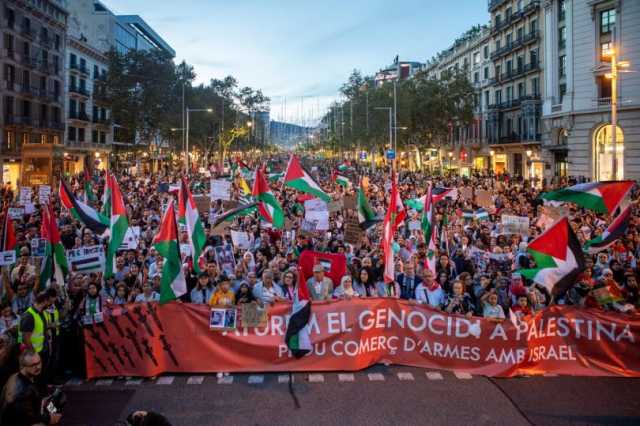 النقابات العمالية في إسبانيا ‏تصدر بياناً تاريخياً للتضامن مع فلسطين ومقاومتها ومقاطعة “إسرائيل”
