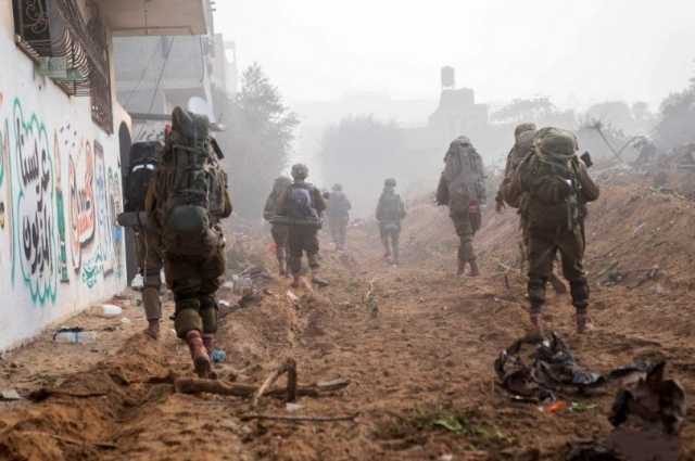 “واشنطن بوست”: تكتيكات حماس توقع الجنود الإسرائيليين في كمائن مميتة بغزة