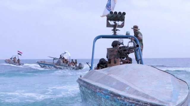 أثار رعب البحرية الأمريكية.. صنعاء تستخدم سلاحاً جديداً و”فتاك” في هجماتها ضد “إسرائيل” بالبحر الأحمر (فيديو)