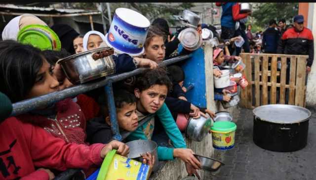 “تلغراف”: تزايد الجوع في غزة يحول الأطفال إلى هياكل عظمية