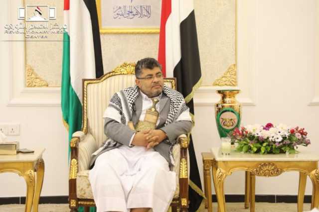 الحوثي يدعو الدول العربية إلى استغلال عمليات الإنزال الجوي لإيصال الأسلحة للفلسطينيين في غزة