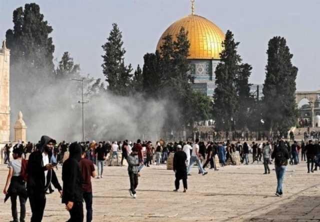 إعلام الاحتلال عن تقييد دخول المصلين الفلسطينيين إلى الأقصى: “سيكون له ثمن أمني باهظ”