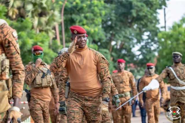الرئيس الانتقالي لبوركينا فاسو: بدأنا السير على طريق الاستقلال بعد الخروج من “إيكواس”