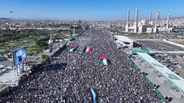 مسيرة مليونية في صنعاء نصرةً لغزة وتنديداً بالعدوان الإسرائيلي (فيديو)
