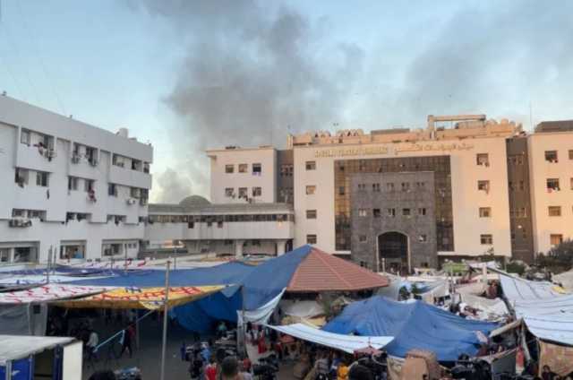 الاحتلال يهدد بقصف وتدمير مباني مجمع الشفاء فوق رؤوس الطواقم الطبية والنازحين