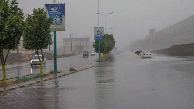 أمطار وعواصف رعدية ستضرب هذه المحافظات اليمنية خلال الساعات القادمة