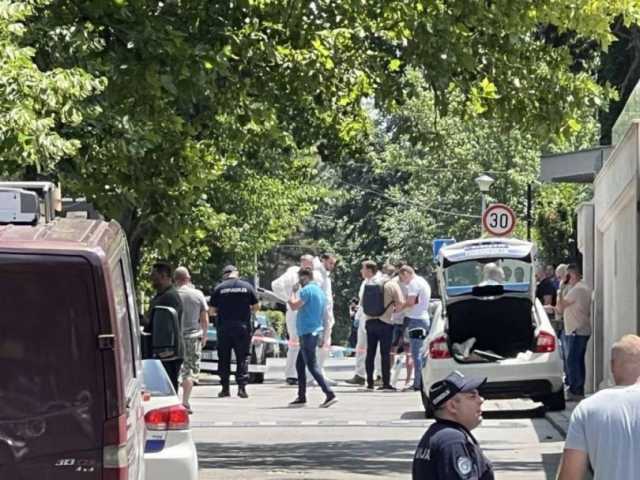 جرح شرطي أمام سفارة كيان الاحتلال في بلغراد ومقتل المهاجم
