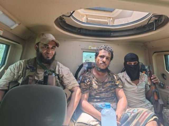 بعد القبض عليه.. مفاجأة بشأن ”أبو القعقاع” الذي زعم الحزام الأمني في أبين بأنه قيادي بتنظيم القاعدة!