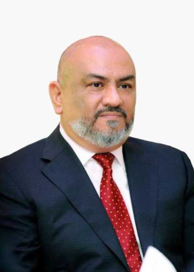 أول مسؤول حكومي يرد على وصف وزير الخارجية السابق ”خالد اليماني” لثورة 26 سبتمبر بالانقلاب