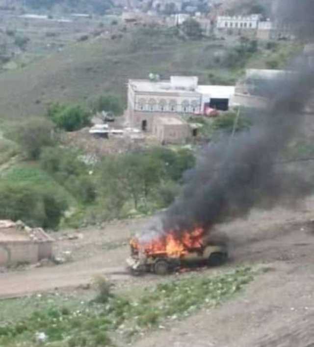 بالصور .. آخر مستجدات الحرب القبلية بمحافظة البيضاء بعدما أشعالها قيادي حوثي وتم إحراق سيارته (تفاصيل)