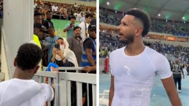 لاعب الهلال السعودي ”البليهي” يقترب من جماهير الاتحاد ويعطي هدية لمشجعة اتحادية أمام الكاميرات